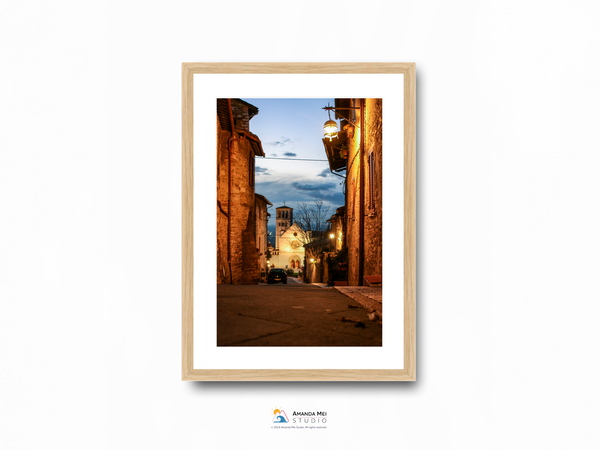 Night Stroll in Assisi - Assisi, Italy